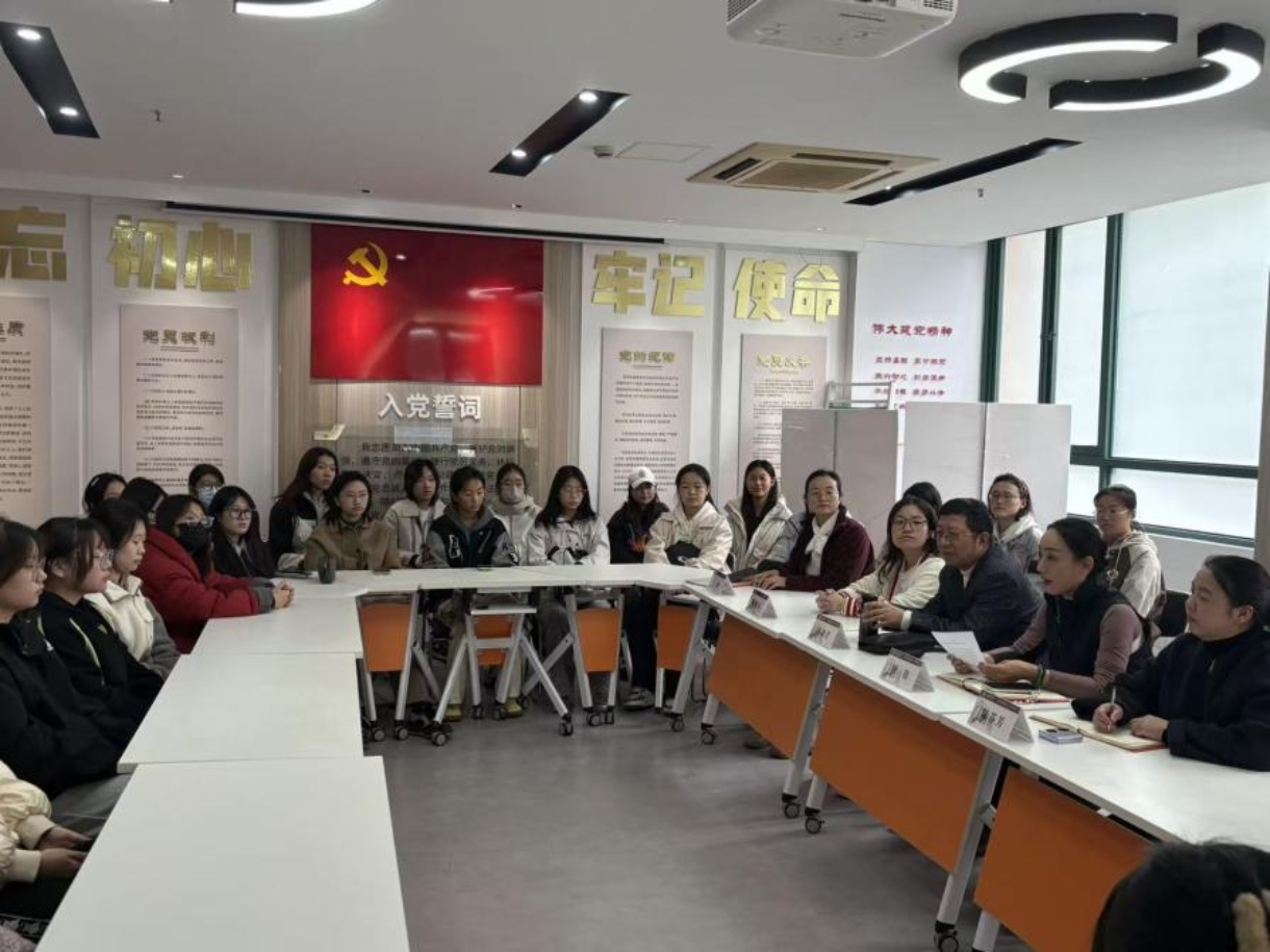 (图为讲座活动现场)